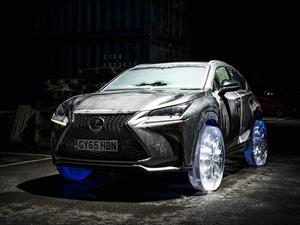 Video: un Lexus con ruedas de hielo