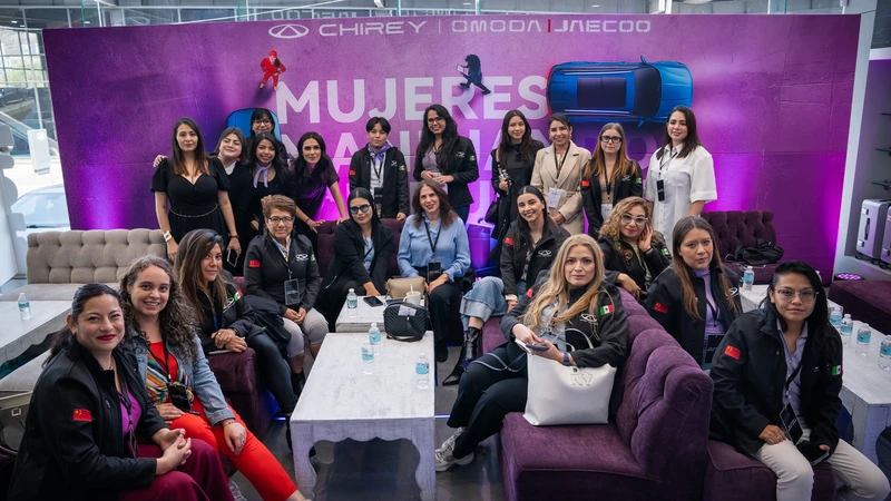 Mujeres manejando la industria, la iniciativa con la que Chirey promueve el talento femenino