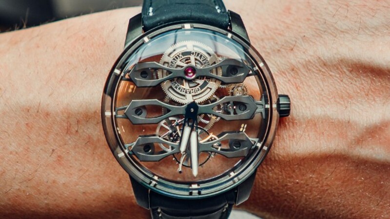 Alianza de estilo: Girard-Perregaux y Aston Martin presentan su primer reloj
