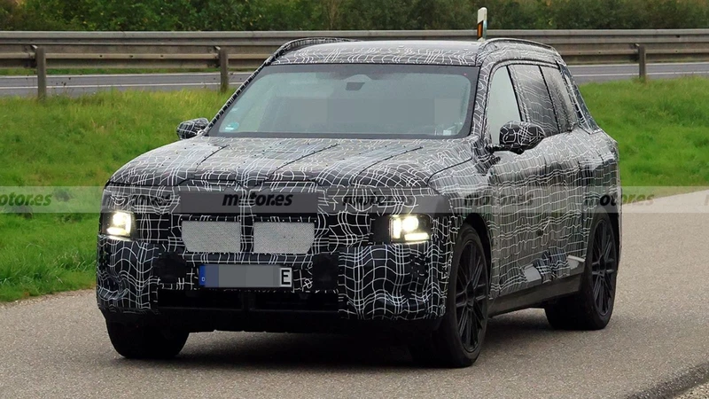 Cazado el nuevo buque insignia de BMW: iX7
