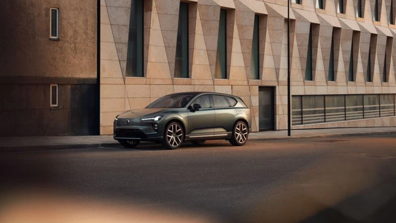 Volvo refuerza la producción del EX60 por alta demanda