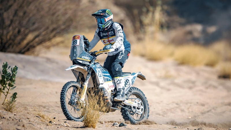 Colombiano Francisco Álvarez establece hito en el Rally Dakar 2025