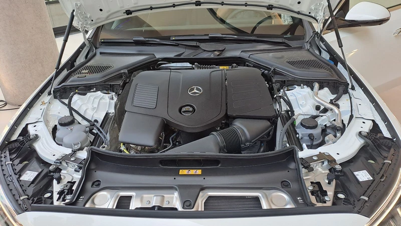 Europa flexibiliza prohibición de motores a combustión desde 2035: e-fuels serán permitidos