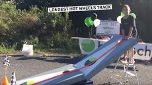 Fans de los Hot Wheels rompen récord de la pista más larga