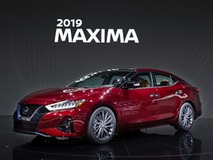 Nissan Maxima 2019, renovación con estilo
