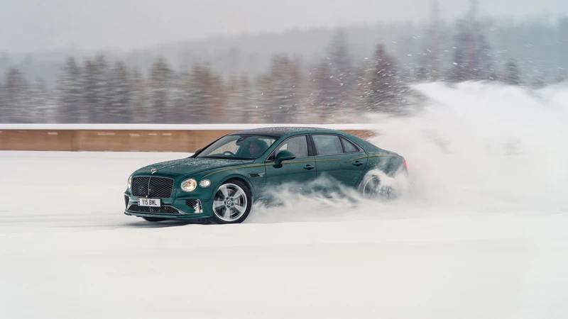 Bentley Flying Spur anotó un nuevo récord invernal en el Ártico