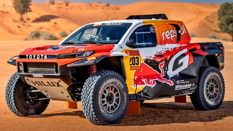Con la nueva Hilux, Toyota muestra sus cartas para el Rally Dakar 2026