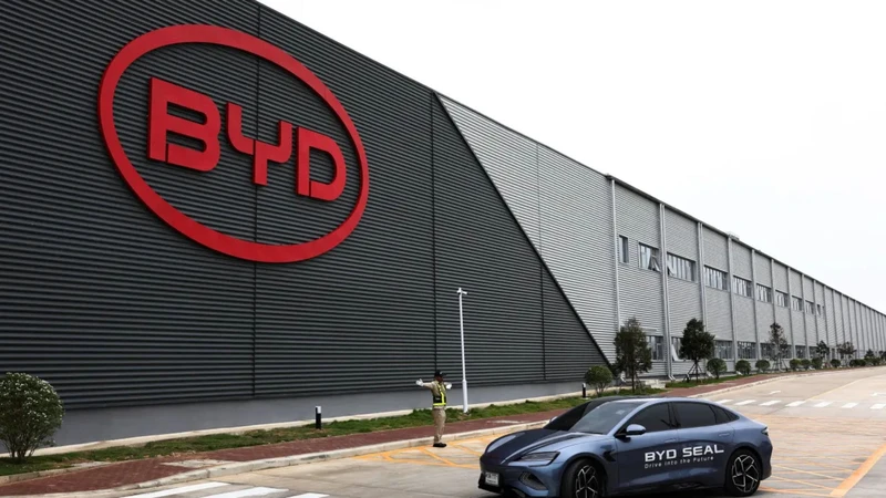 BYD demanda al gobierno de Donald Trump por aranceles y pide reembolso