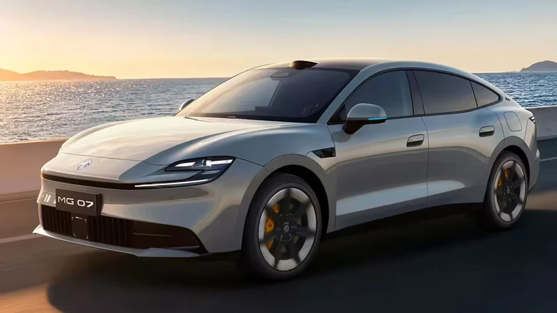 MG 07: Debuta en China con hasta 845 km de autonomía y 1,745 km en versión PHEV