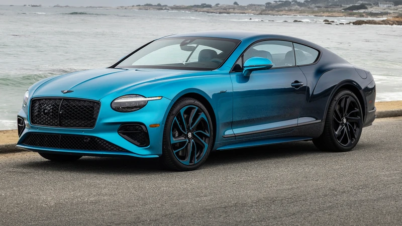 Bentley Ombre by Mulliner: el arte de la pintura que tarda 56 horas en perfeccionarse