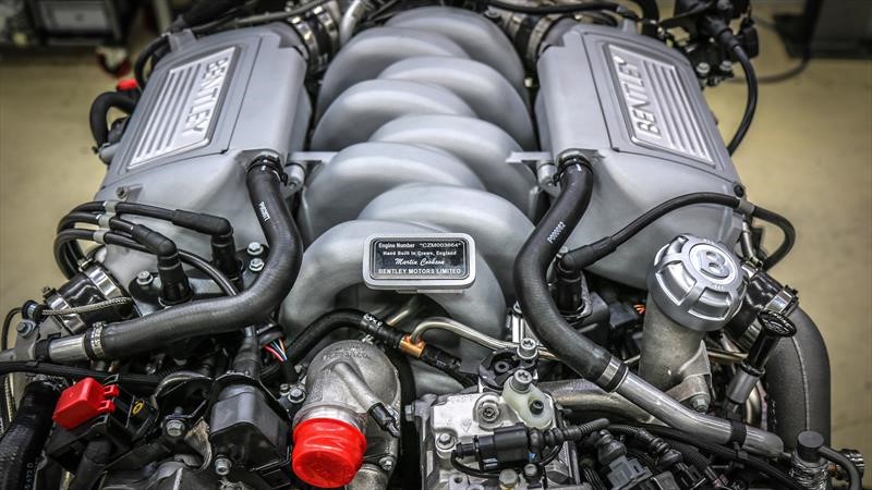 Tras más de seis décadas, Bentley construyó el último motor V8 de 6.75 litros