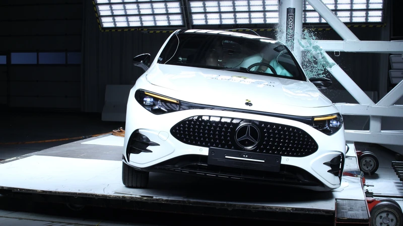 Mercedes-Benz CLA fue el auto más seguro en los test Euro NCAP 2025
