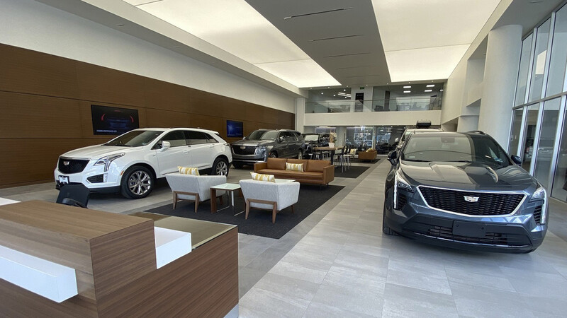 Cadillac presenta la nueva imagen de sus showrooms