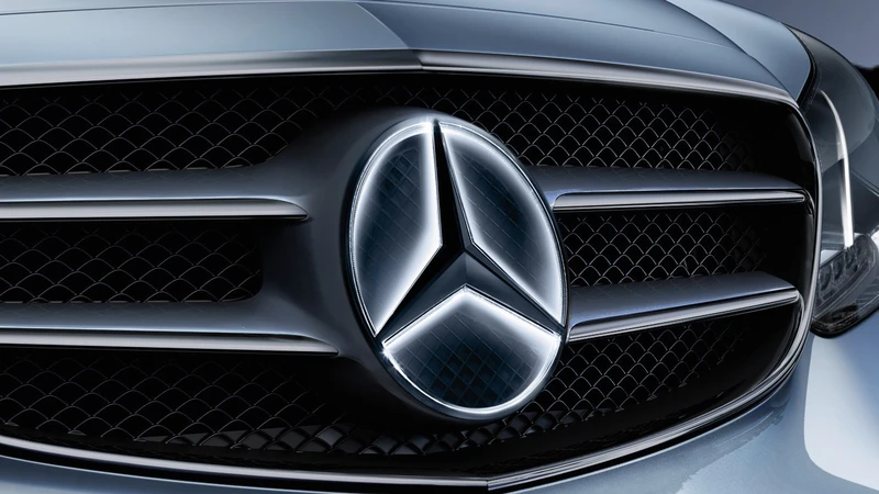 Mercedes-Benz reducirá el número de sus distribuidores en el mundo