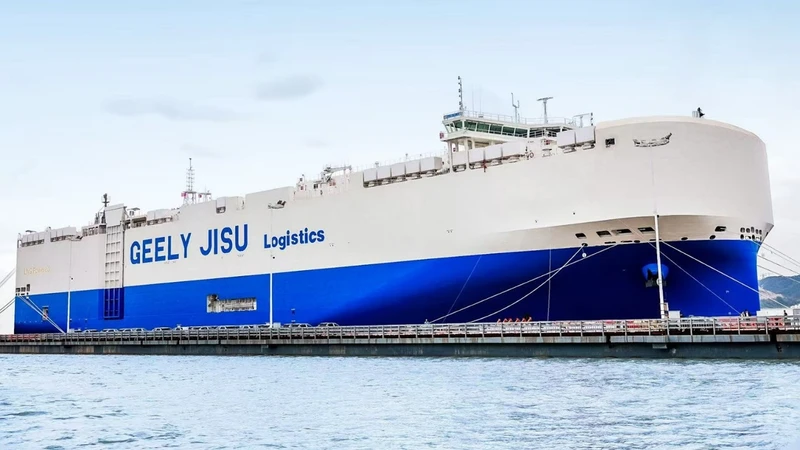 Jisu Glory, el segundo buque Ro-Ro de Geely realiza su primer viaje hacia Europa