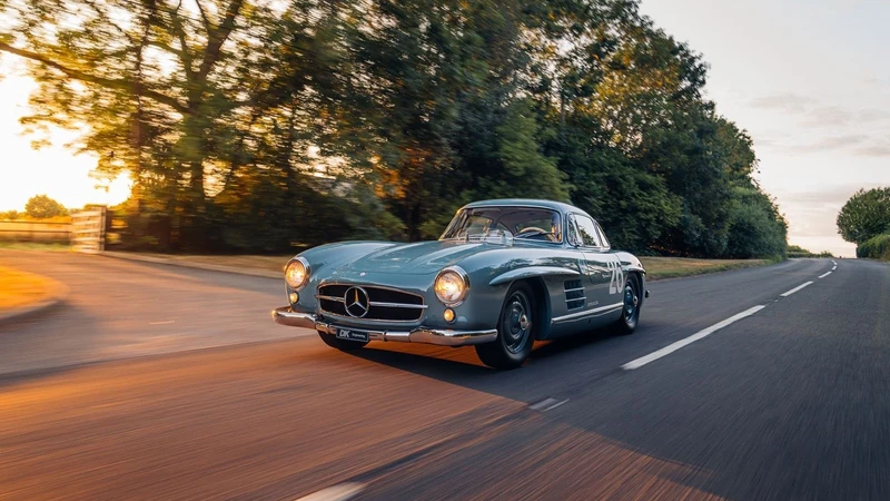 El legendario Mercedes-Benz 300 SL de Eduardo Kovacs sale a la venta en Inglaterra