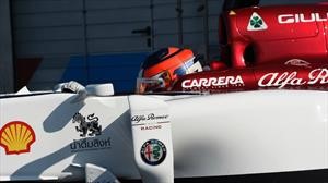 Tatiana Calderón cumplió con éxito su tercera prueba con Alfa Romeo Racing F1