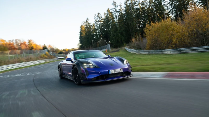 Porsche Taycan Turbo GT conquista Nürburgring marcando nuevo récord