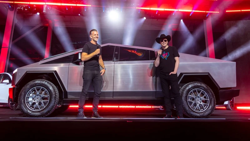Elon Musk nos muestra la Tesla Cybertruck de producción