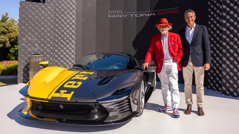 El Ferrari Daytona SP3 se fue por 26 millones de dólares