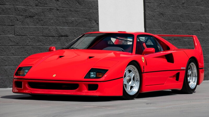 A subasta uno de los últimos F40 que Ferrari construyó