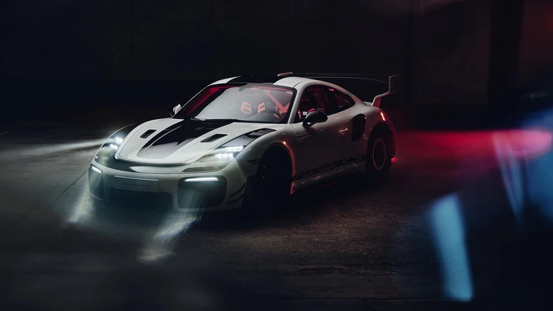 Monterey 2026: Porsche y Manthey transforman un GT2 RS en un "Moby Dick" de calle