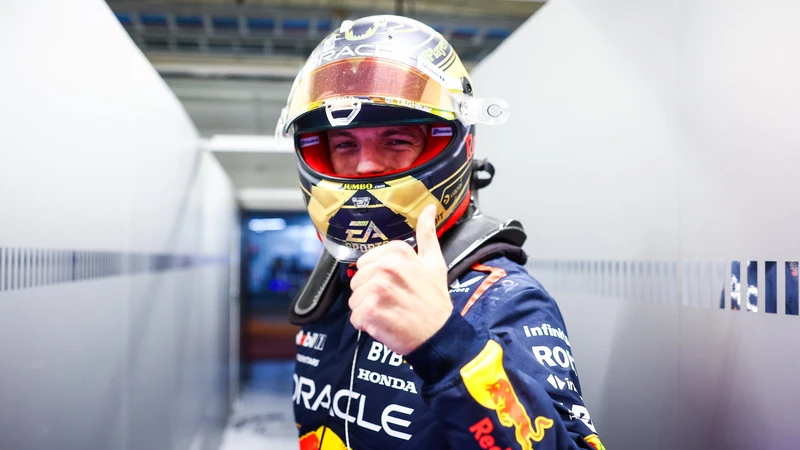 Checo Pérez saldrá 9 en Brasil, Verstappen en la pole position
