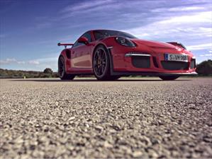 Porsche 911 GT3 RS 2016 demuestra su poder en la pista