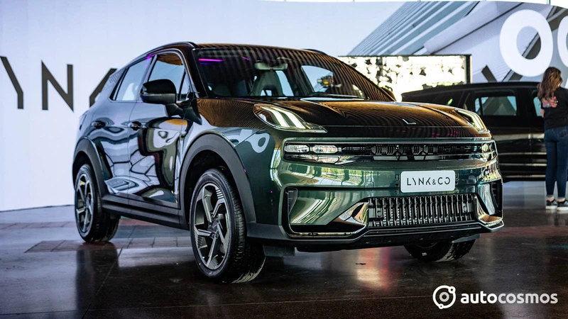 Lynk & Co 06 comienza a hacer sus primeros kilómetros en Chile