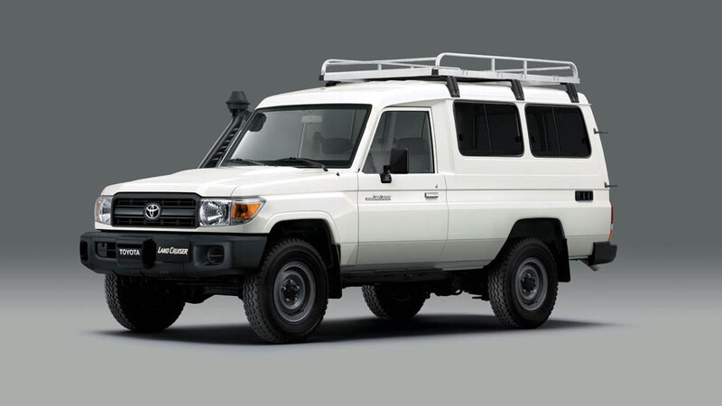 Un Toyota Land Cruiser preparado especialmente para transportar vacunas fue aprobado por la OMS