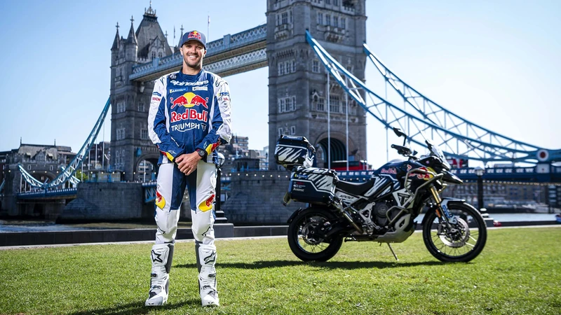 Vuelta al mundo en moto: Triumph y Sam Sunderland quieren destronar el record vigente