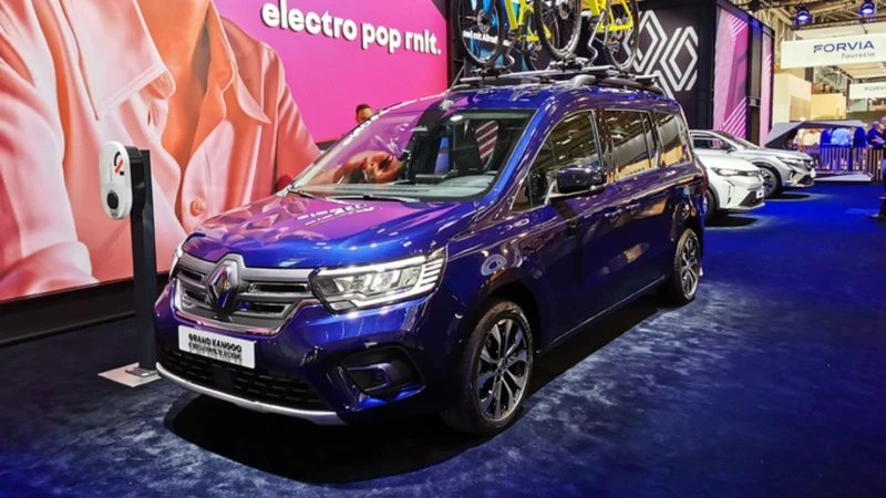Renault Grand Kangoo, llega la versión XL para las familias
