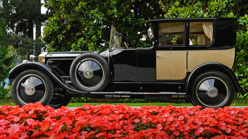 Rolls-Royce celebró los 100 años del Phantom en Goodwood Revival
