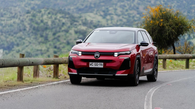 Citroën ya comercializa en Chile la segunda generación del C5 Aircross