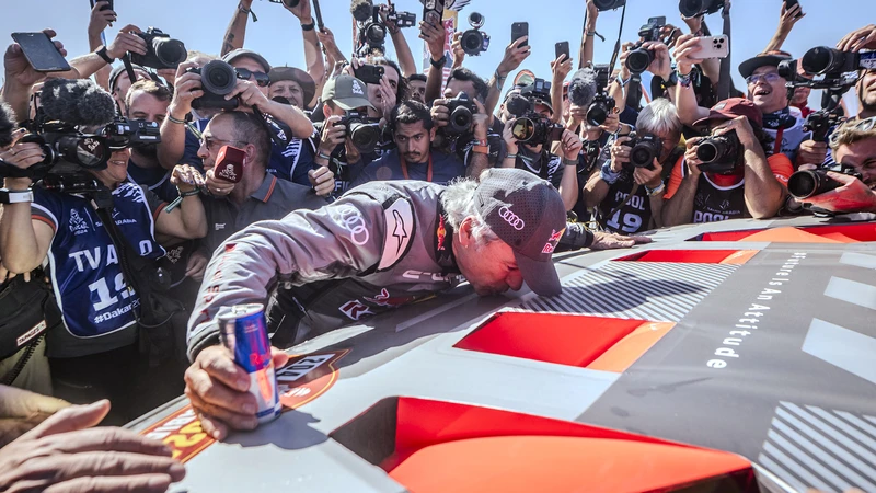 Rally Dakar 2024: Etapa 12, Carlos Sainz y Audi obtienen una histórica victoria