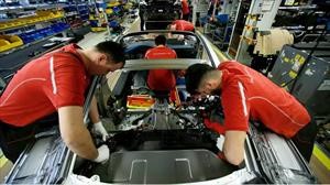 Por el coronavirus, China registra una descomunal baja en las ventas de automóviles