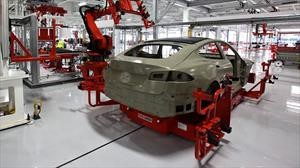 Tesla suspende la producción de automóviles en California y New York