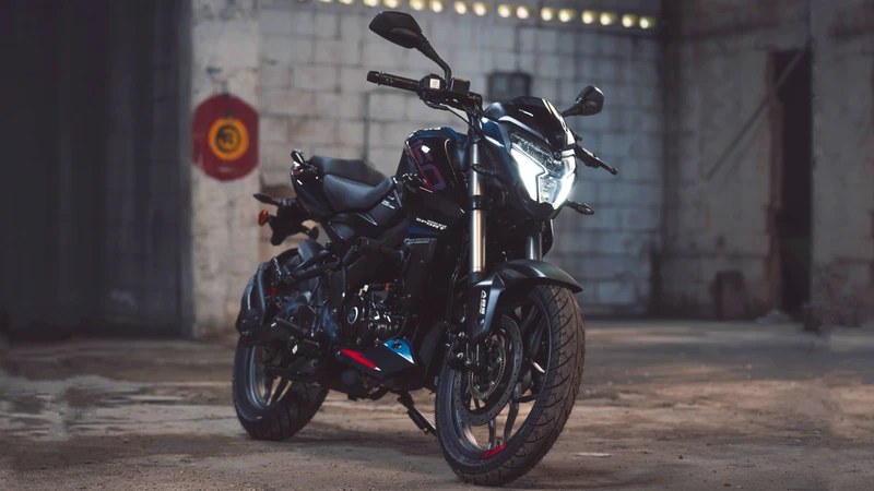 Bajaj Pulsar NS160 2027 en Colombia: más potencia, ABS configurable y precio oficial