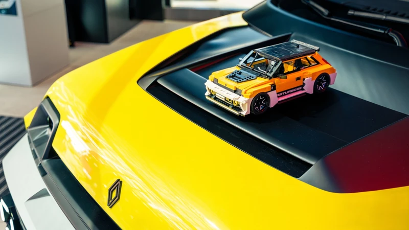 Renault R5 Turbo 3E de Lego está a un paso de la producción