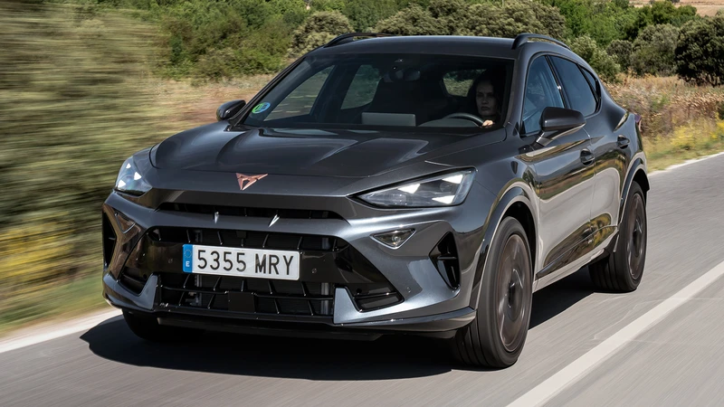 Cupra Formentor 2025 gana más potencia y tracción a las cuatro ruedas en su versión de entrada