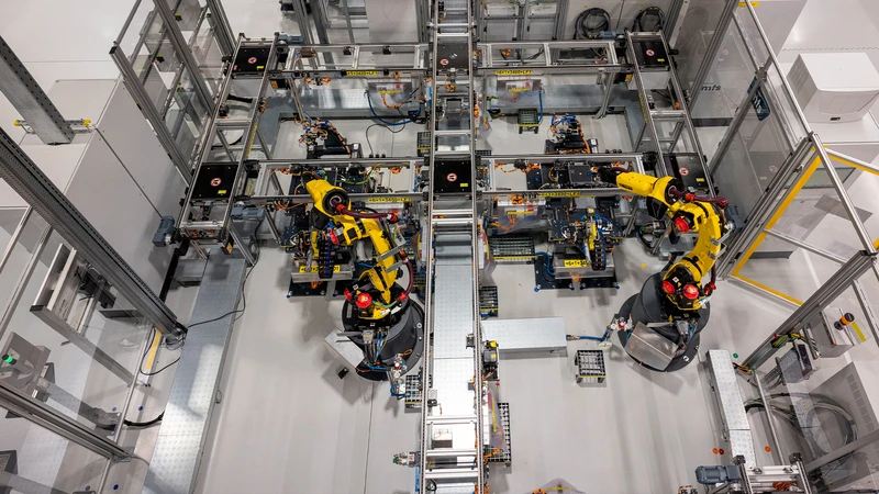 Así funciona la nueva planta de baterías de alta precisión de Porsche en Eslovaquia