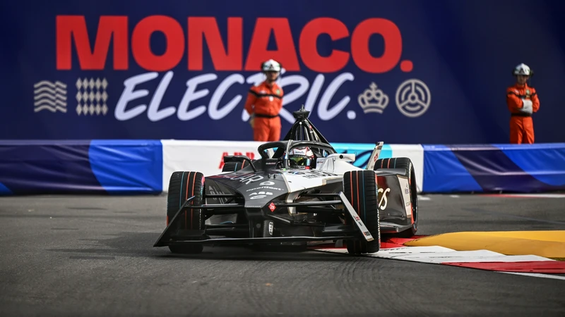 Fórmula E 2024: Jaguar da el gran golpe en Mónaco