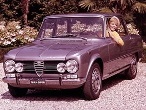 El Alfa Romeo Giulia cumple 50 años