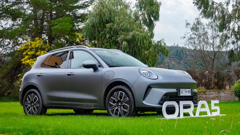 GWM ya comercializa en Chile su nuevo ORA 5 EV en versión única