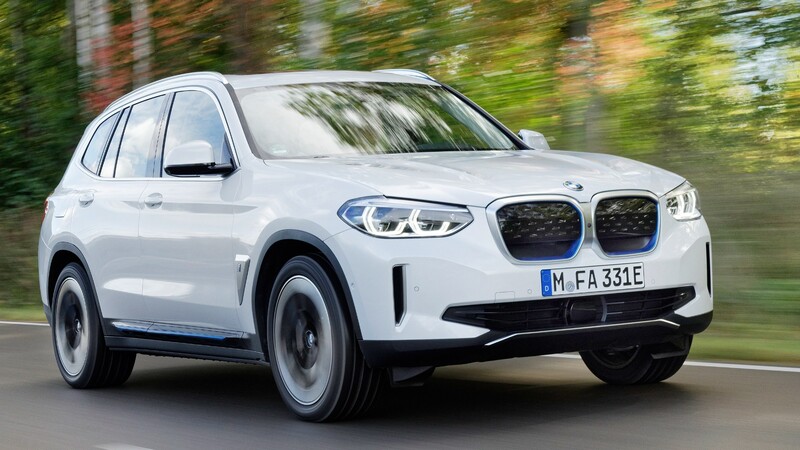 BMW iX3 recarga de energía a Colombia