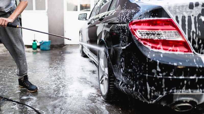 Cuidado con estas prácticas que afectan la pintura del automóvil