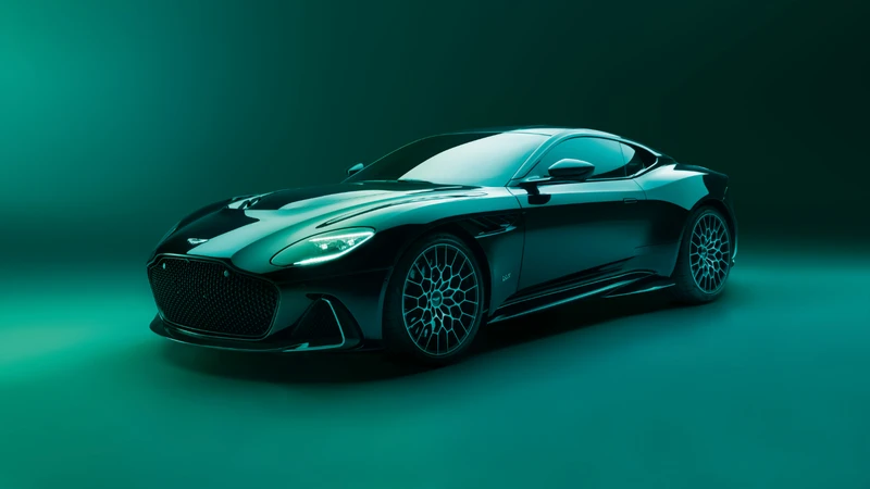 El primer DBS 770 Ultimate de Aston Martin se subasta en Suiza