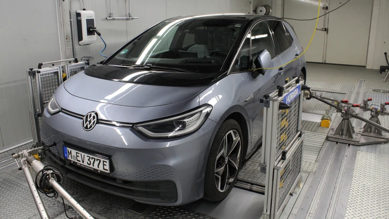 Volkswagen ID.3 mantiene 91% de capacidad en su batería tras 160,000 km: prueba del ADAC lo confirma