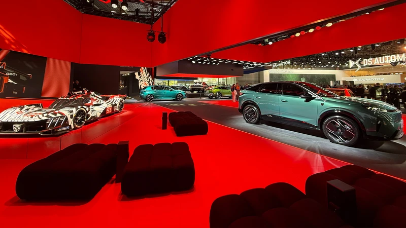 Salón de París 2026: Peugeot RCZ Vision y E-T16 Concept, deportivos eléctricos de hasta 816 hp