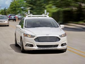 Ford prepara una flota de vehículos autónomos para carpooling.